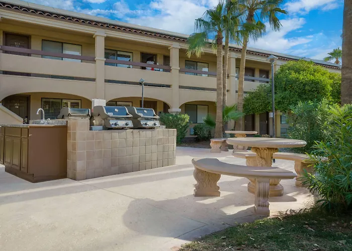La Fuente & Motel Yuma